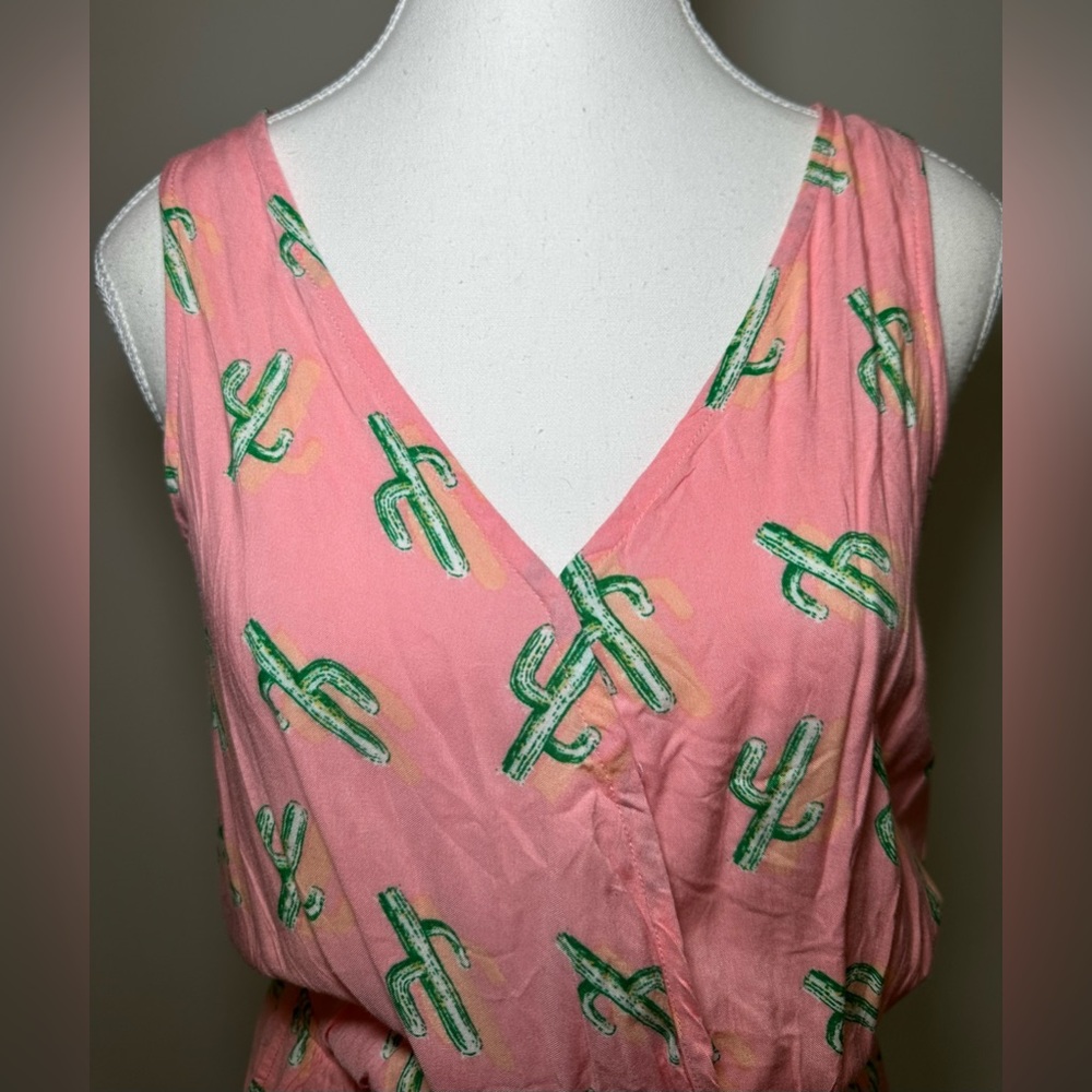 NWT 🌵 Wet Seal Cactus Print Romper Pink Green Summer Beach Cute Boho Festival M - Picture 5 of 13